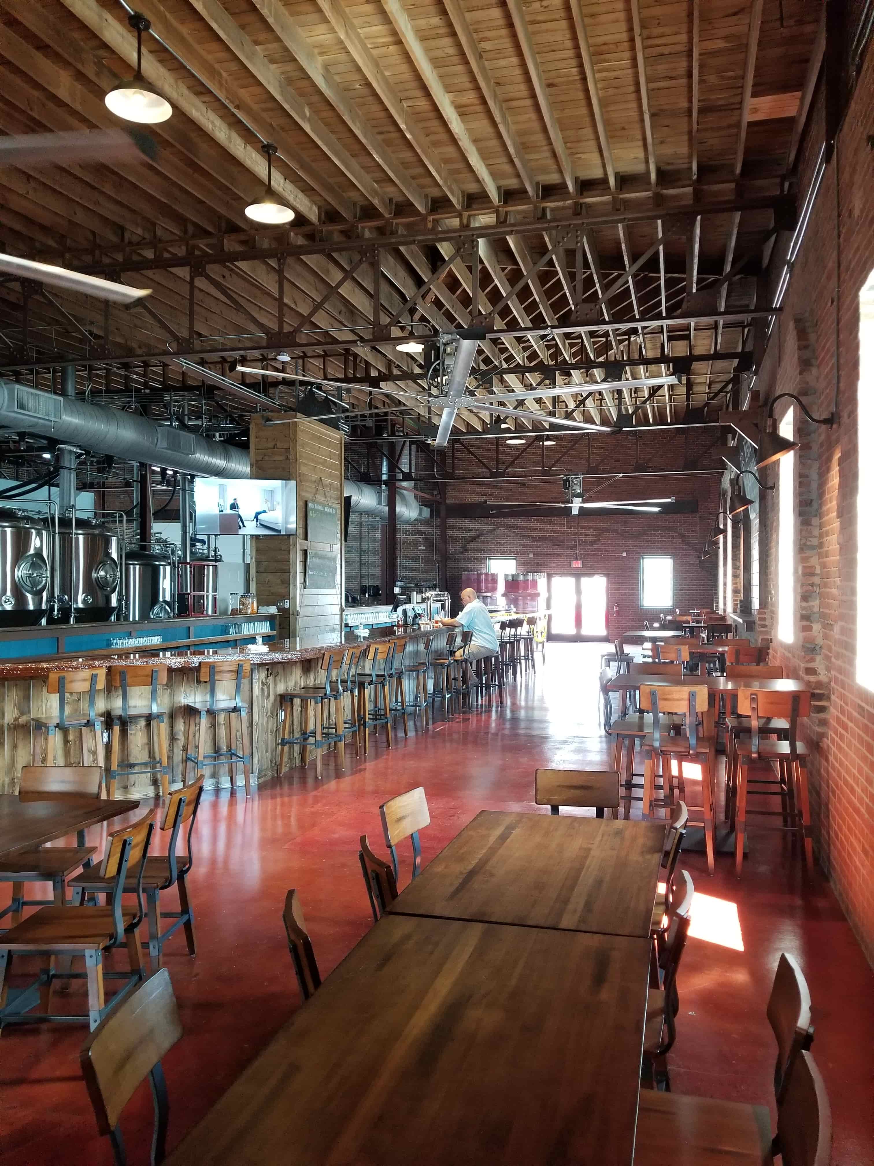 Albertville Bar 1